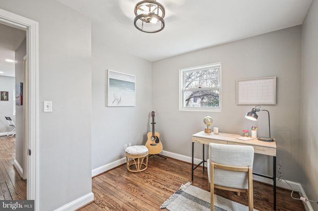 $975,000 | 20 West Myrtle Street, Alexandria, VA 22301