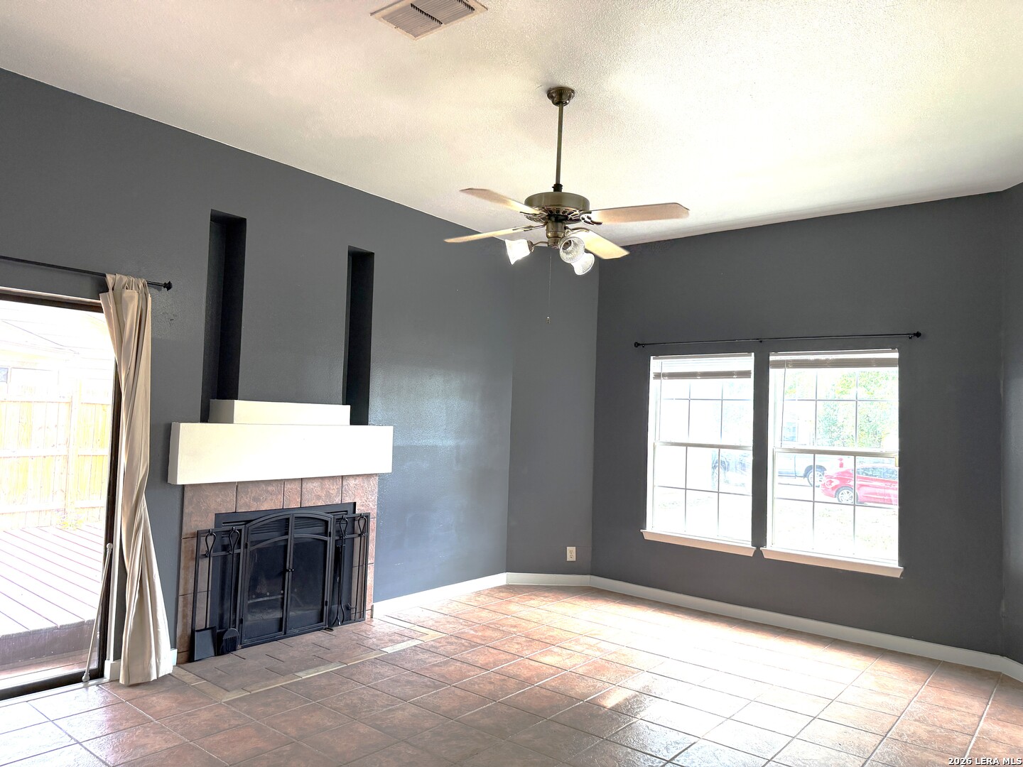 11719 Spring Ridge Drive San Antonio, TX 78249 - Photo 6 of 40 Gallery Image 6