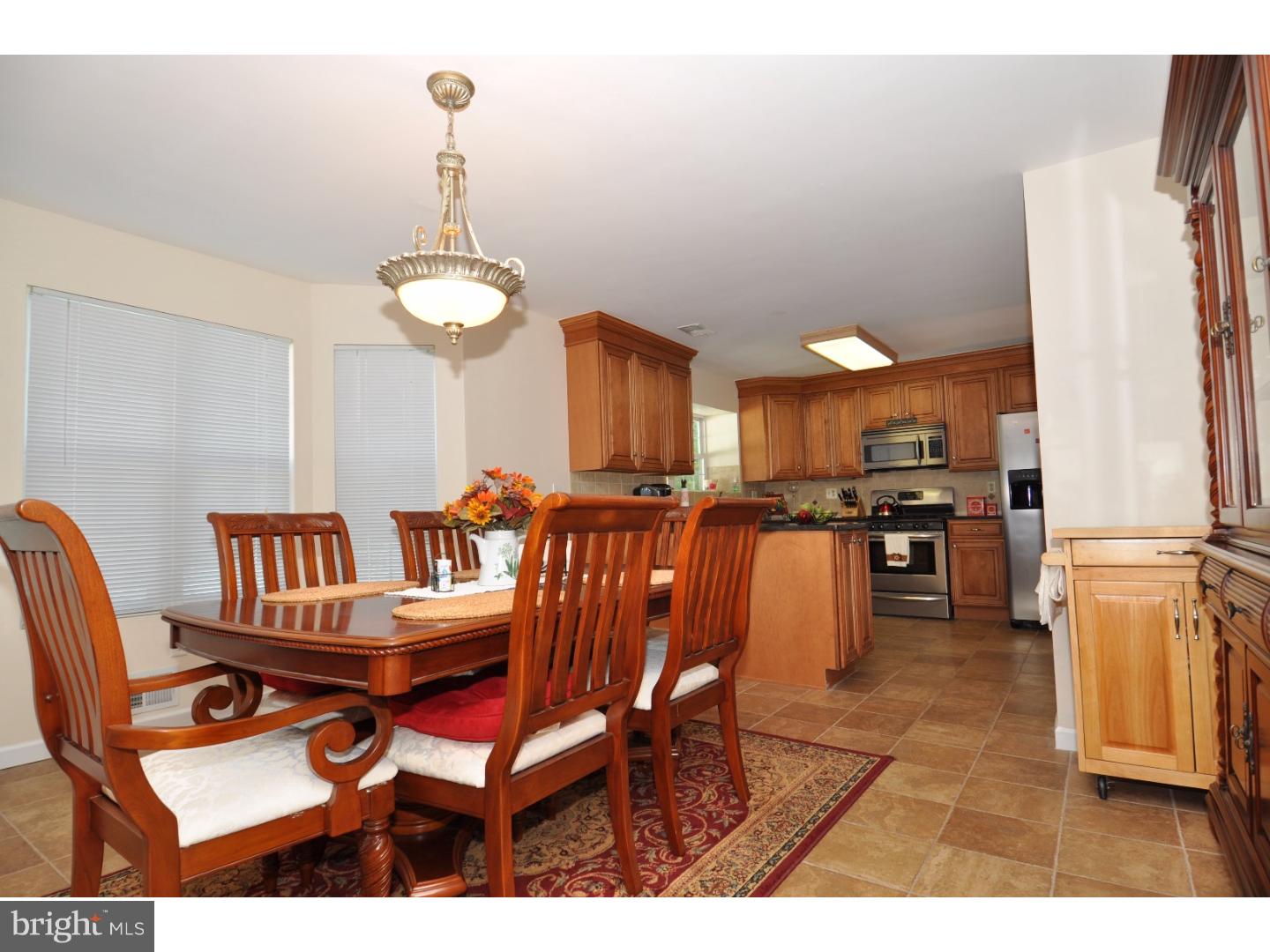 5 Parc Ridge Drive Mount Holly, NJ 08060 - Photo 3 of 25 Dining Room