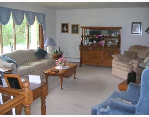 21 Greenbrier Road Smithfield, RI 02828 - Photo 5 of 8 Other.