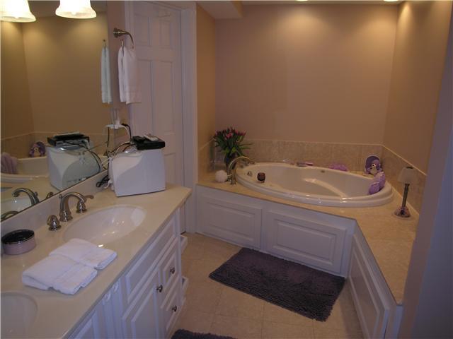2470 Lane Road Columbus, OH 43220 - Photo 12 of 18