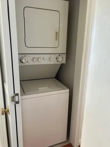 $1,200,000 | 613 Yoho Head Road, Machiasport, ME 04655