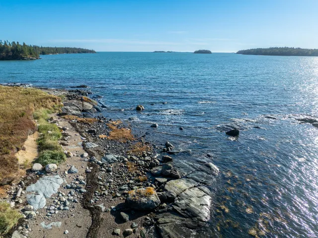 $1,200,000 | 613 Yoho Head Road, Machiasport, ME 04655