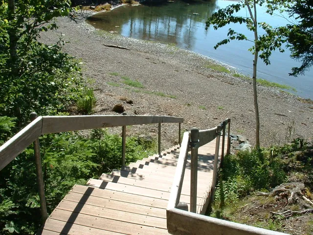 $1,200,000 | 613 Yoho Head Road, Machiasport, ME 04655