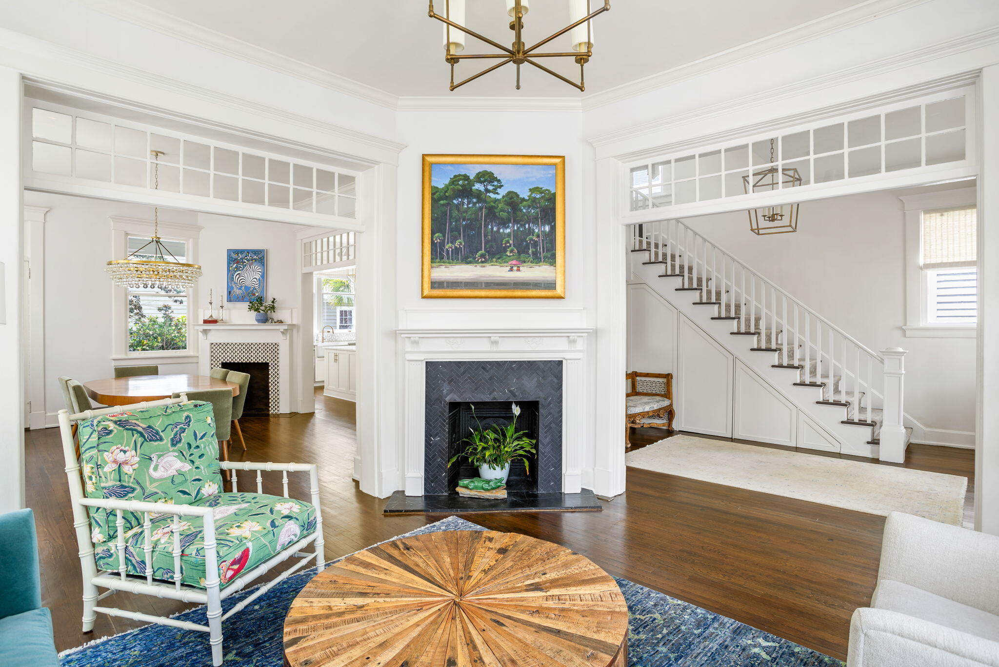 13 Colonial Street Charleston, SC 29401 - Photo 2 of 8 4 Living