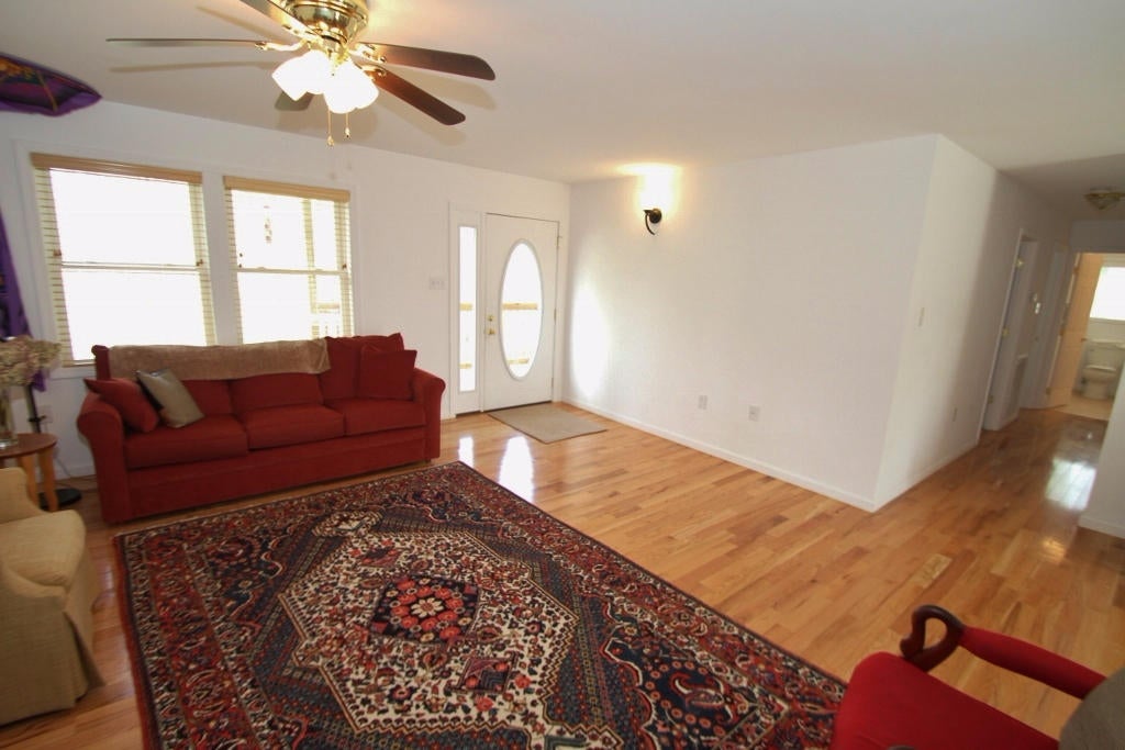 1700 Stone House Road Caldwell, WV 24925 - Photo 8 of 43 Gallery Image 8