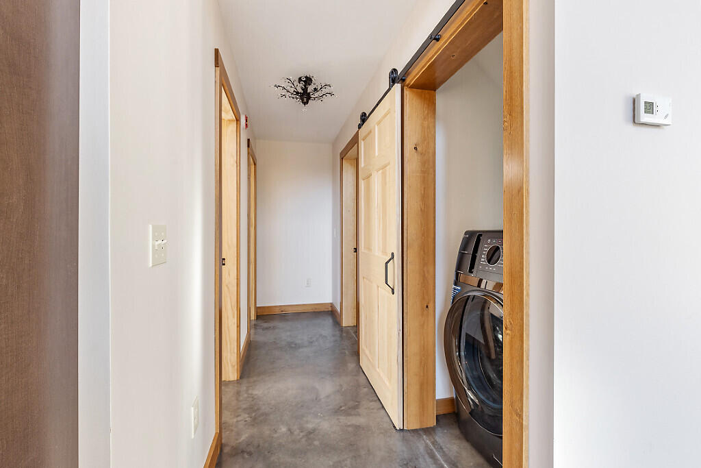 1589 Pond Road Mount Vernon, ME 04352 - Photo 15 of 54 HALL