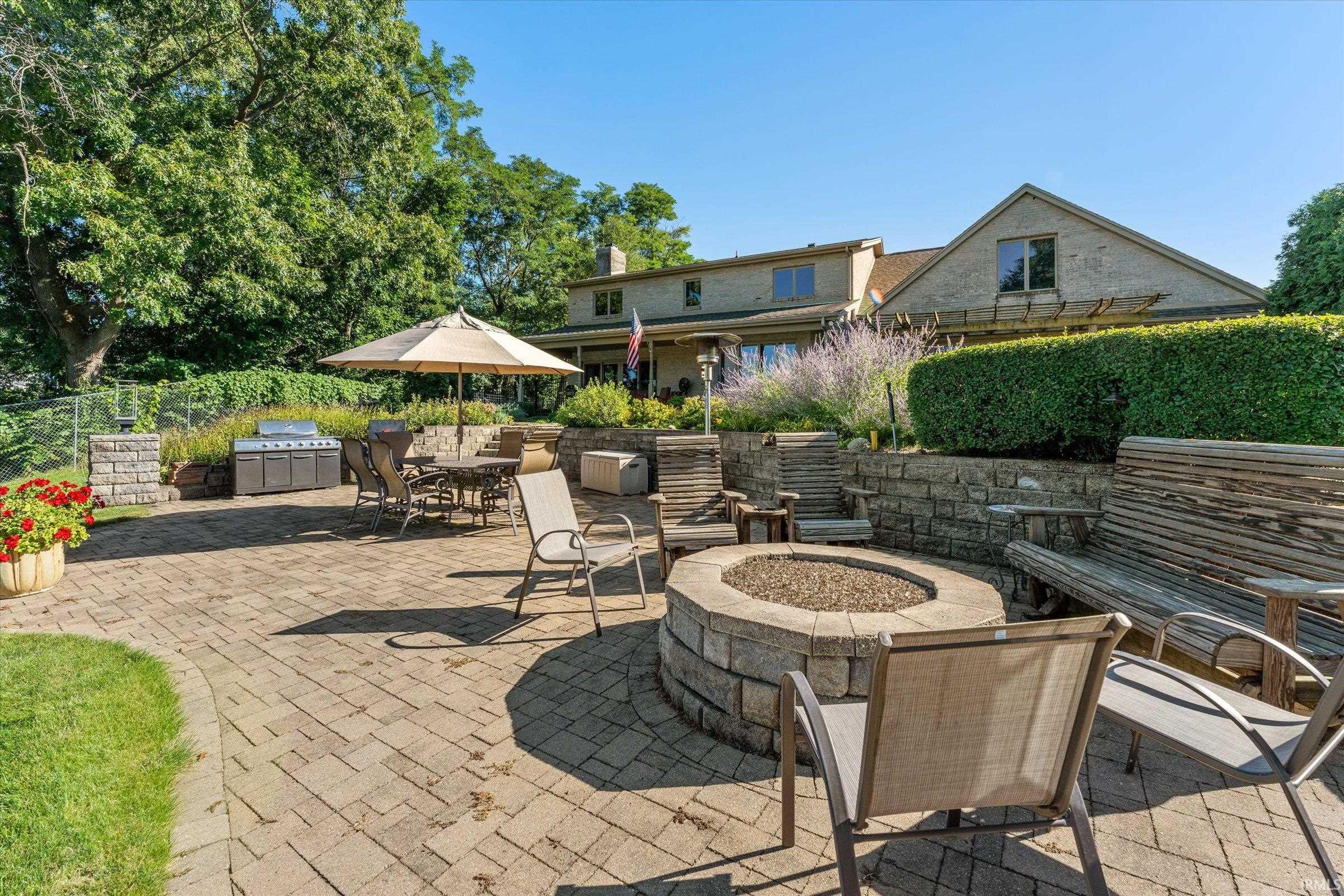 4320 Cottage Avenue Mishawaka, IN 46544 - Photo 16 of 36