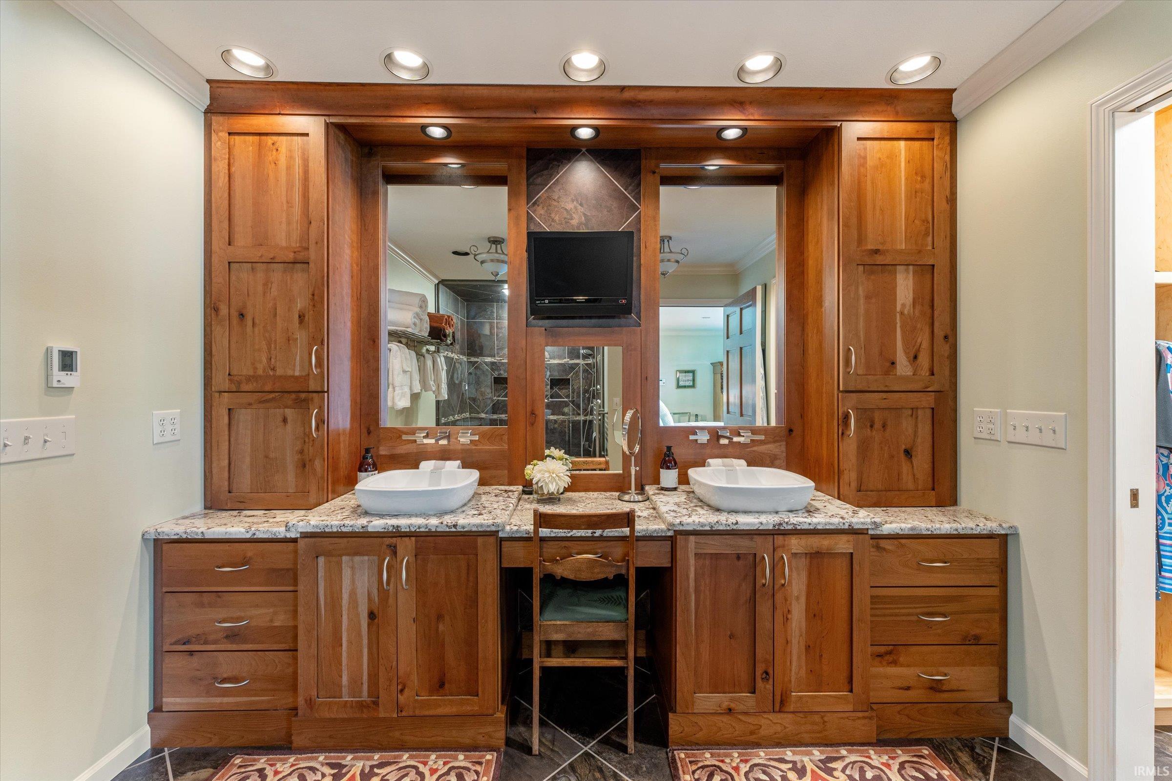 4320 Cottage Avenue Mishawaka, IN 46544 - Photo 28 of 36