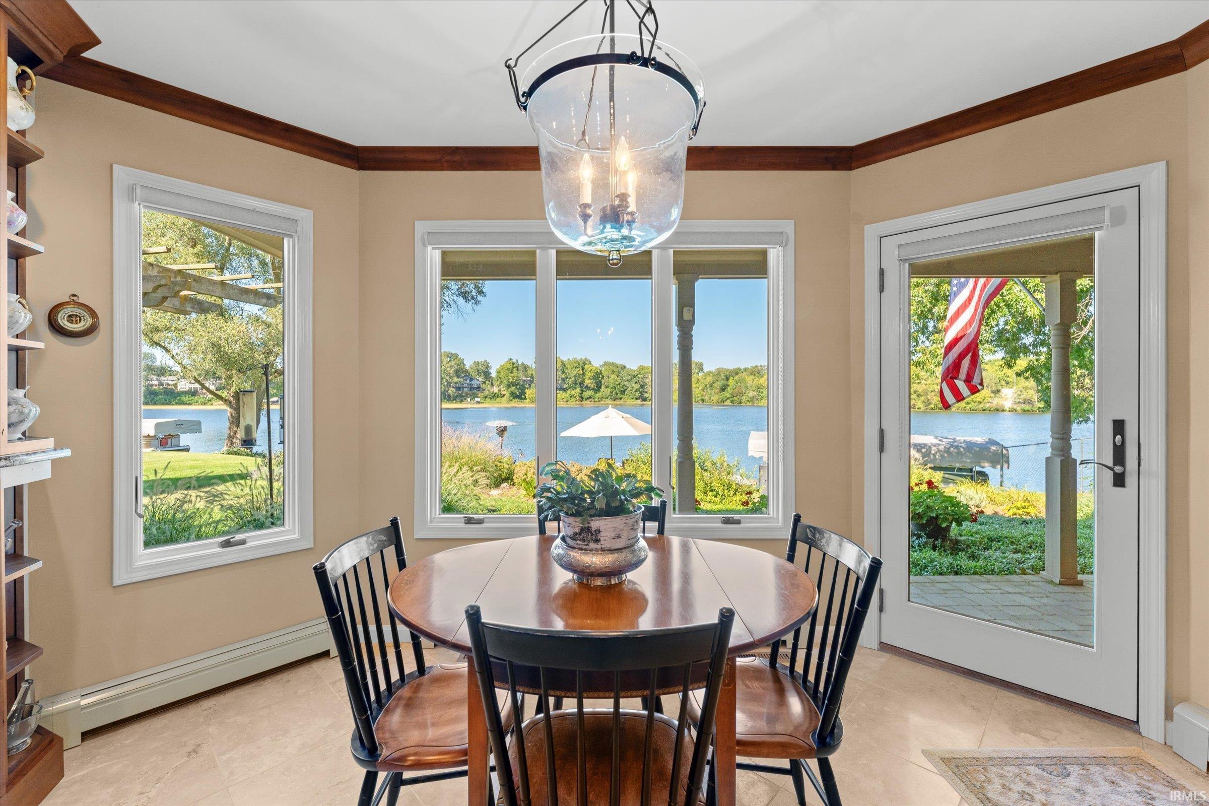 4320 Cottage Avenue Mishawaka, IN 46544 - Photo 5 of 36