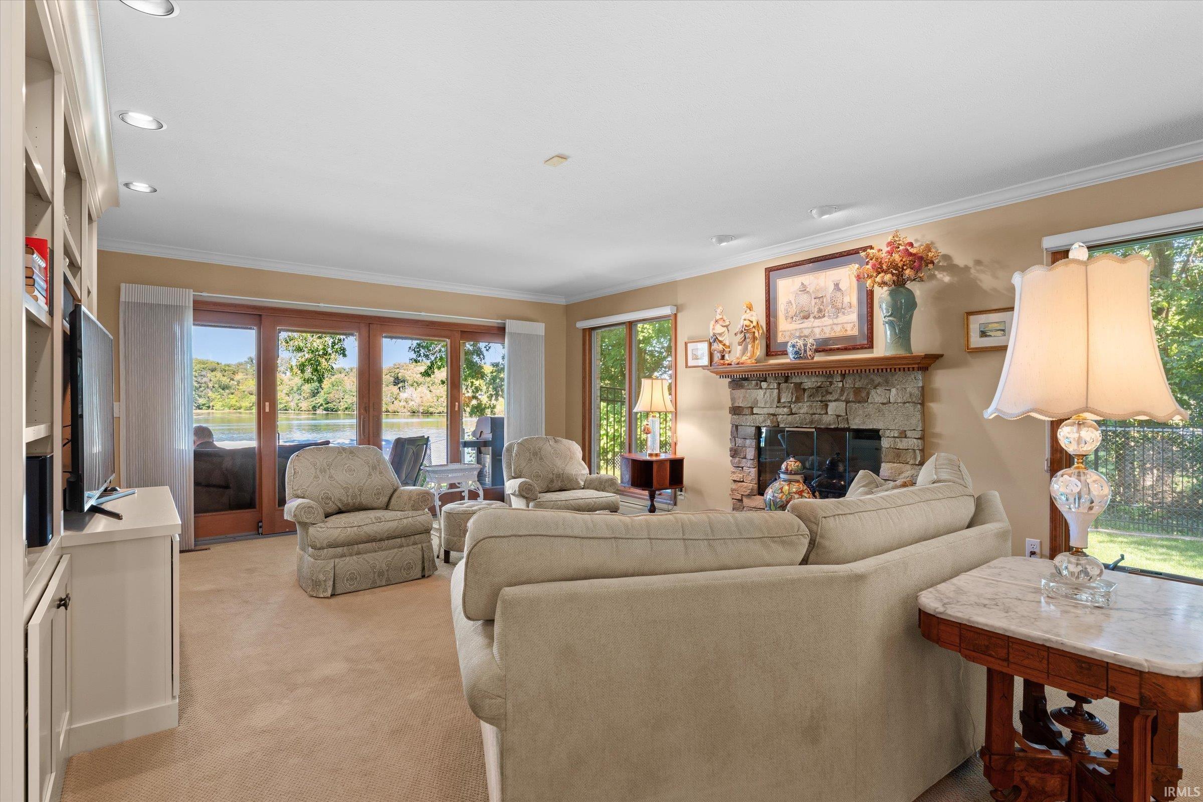 4320 Cottage Avenue Mishawaka, IN 46544 - Photo 8 of 36