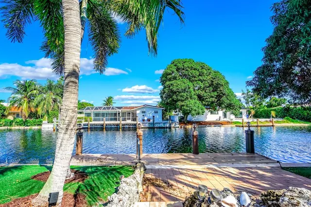 $1,499,000 | 5550 Northeast 26th Avenue, Fort Lauderdale, FL 33308