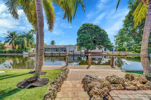 $1,499,000 | 5550 Northeast 26th Avenue, Fort Lauderdale, FL 33308