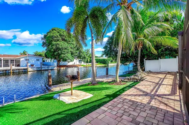 $1,499,000 | 5550 Northeast 26th Avenue, Fort Lauderdale, FL 33308