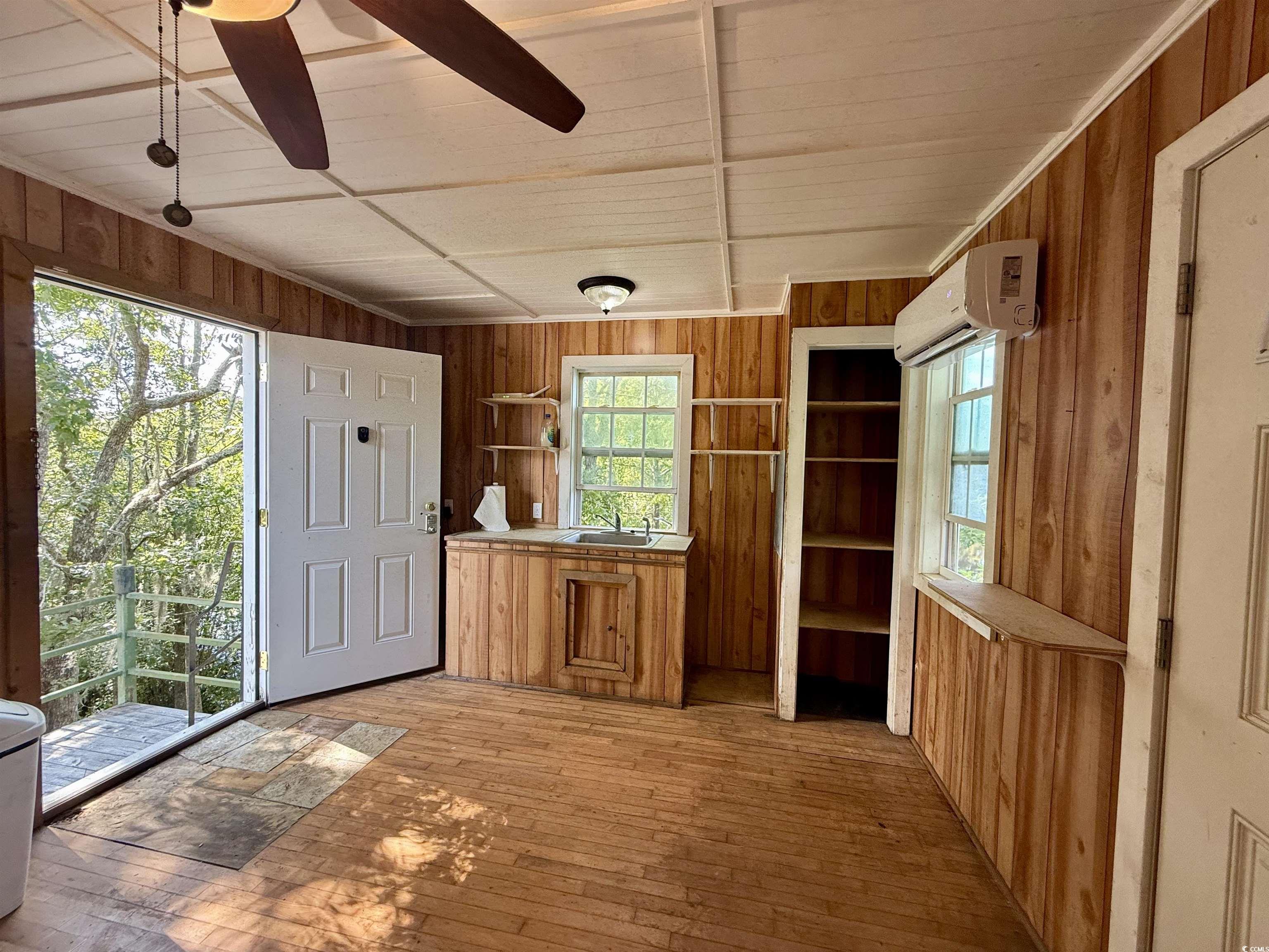 149 Reds Landing Road Andrews, SC 29510 - Photo 6 of 10