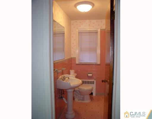 50 Lancaster Road Colonia, NJ 07067 - Photo 5 of 10 Gallery Image 5