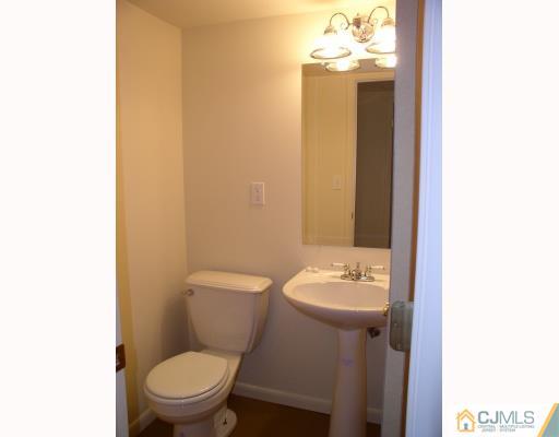 50 Lancaster Road Colonia, NJ 07067 - Photo 8 of 10 Gallery Image 8