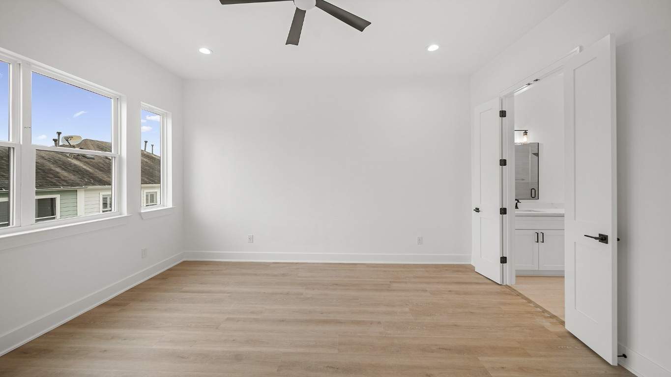 1908 Wheeler Avenue Houston, TX 77004 - Photo 28 of 43 a view of an empty room with a window