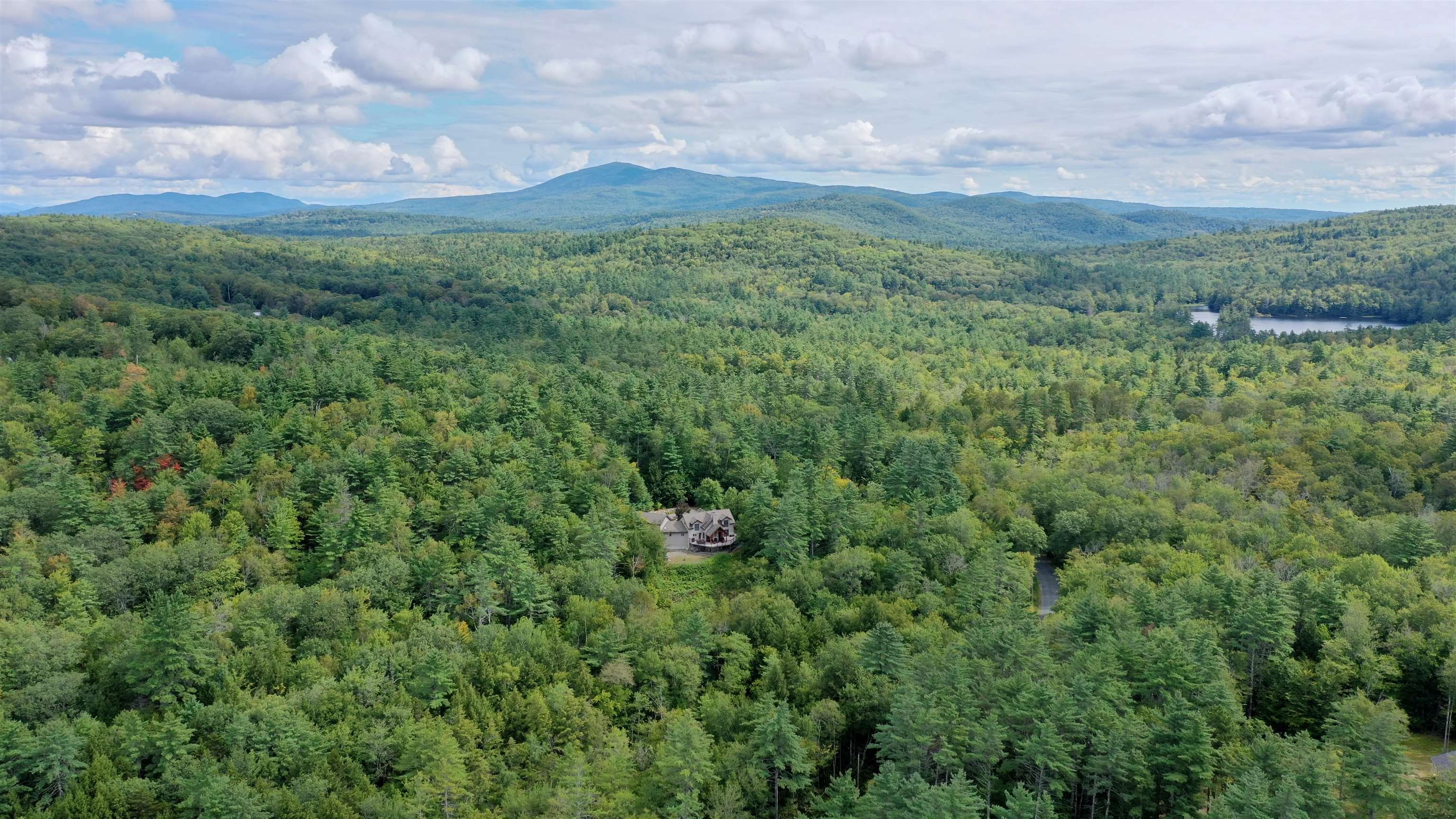 392 Sutton Road Newbury, NH 03255 - Photo 3 of 48