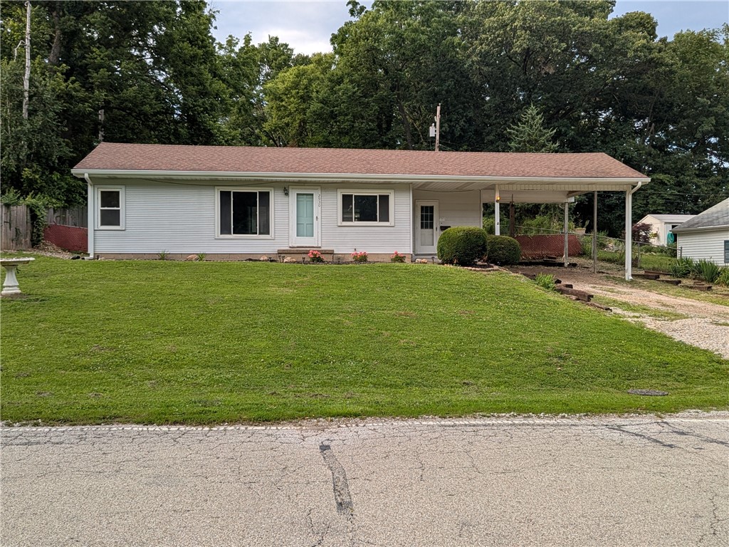 2930 East Wood Street Decatur, IL 62521 - Photo 1 of 21