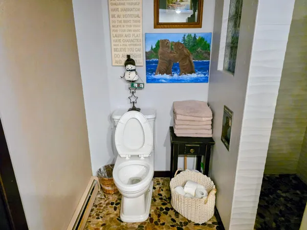 $589,000 | 3495 Main Street, Ranier, MN 56668