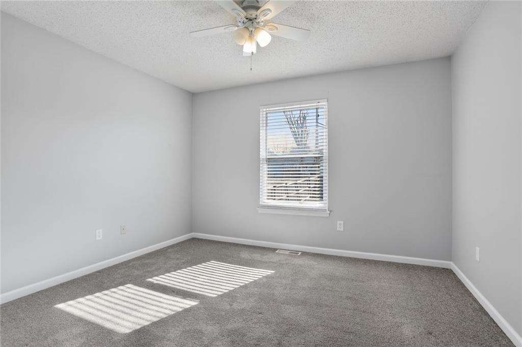 415 West Smith Street Spring Hill, KS 66083 - Photo 12 of 19