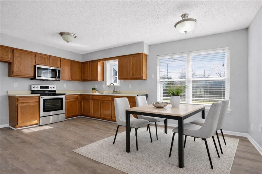 415 West Smith Street Spring Hill, KS 66083 - Photo 8 of 19