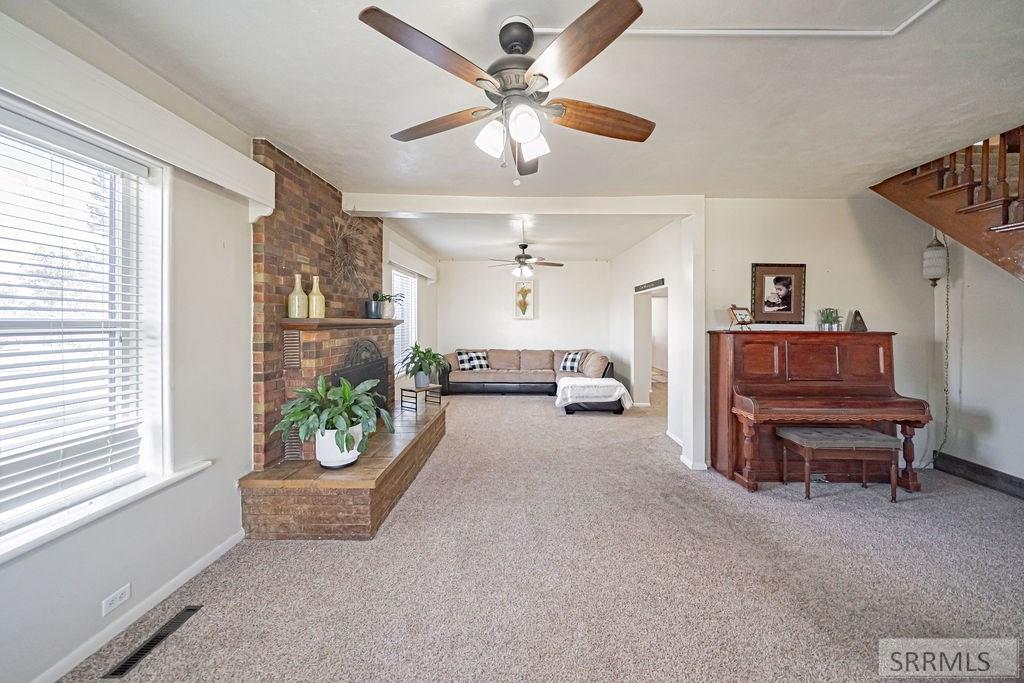 626 Riverton Road Blackfoot, ID 83221 - Photo 5 of 45