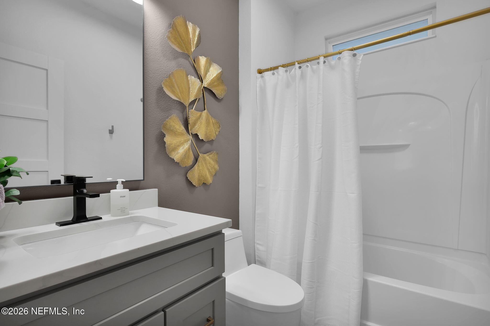 180 Taylor Ridge Avenue Ponte Vedra, FL 32081 - Photo 31 of 88 Updated guest bathroom