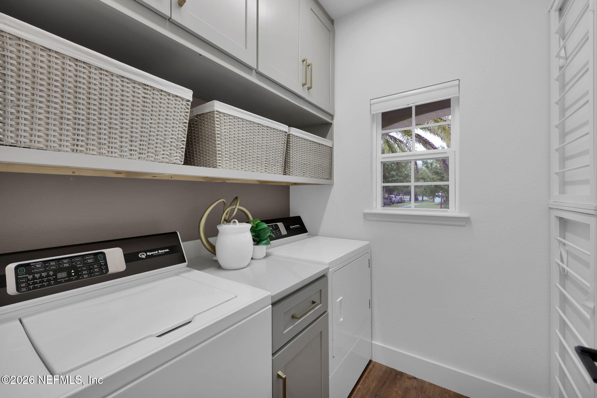 180 Taylor Ridge Avenue Ponte Vedra, FL 32081 - Photo 36 of 88 Custom laundry room