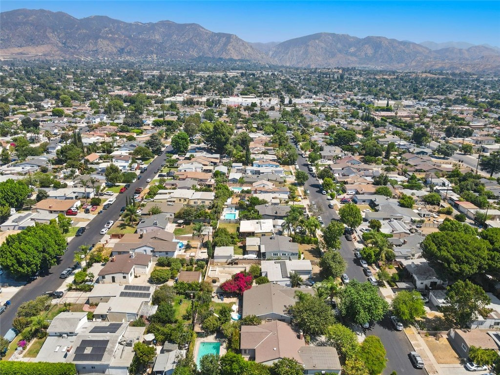 14335 Aztec Street Sylmar, CA 91342 - Photo 45 of 48 an aerial view of residential house and outdoor space