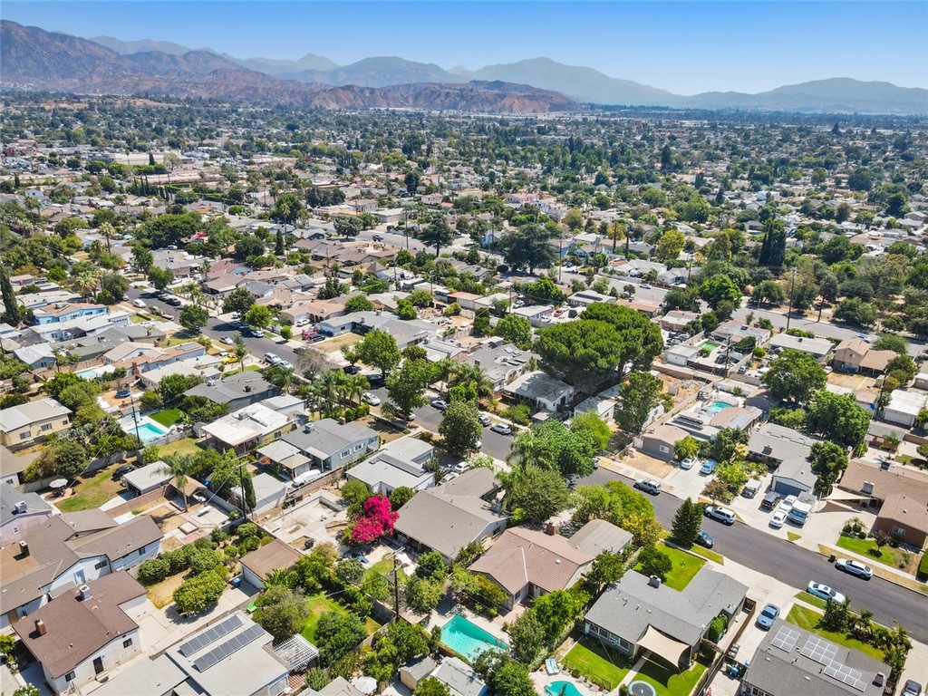 14335 Aztec Street Sylmar, CA 91342 - Photo 46 of 48 an aerial view of residential houses with outdoor space and trees