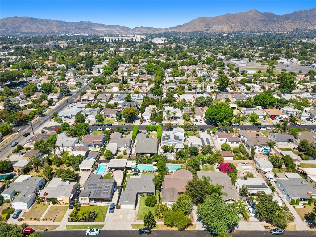 14335 Aztec Street Sylmar, CA 91342 - Photo 47 of 48 an aerial view of residential houses with outdoor space