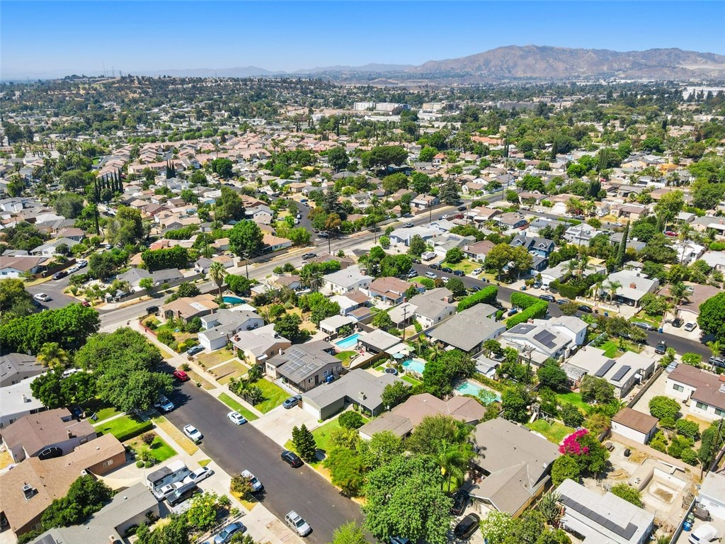 14335 Aztec Street Sylmar, CA 91342 - Photo 48 of 48 an aerial view of multiple house