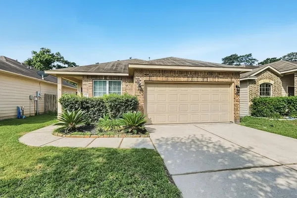 $1,815 | 10016 Sterling Pl Drive, Conroe, TX 77303