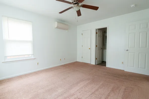 $3,300 | 829 Shore Drive, Edgewater, MD 21037