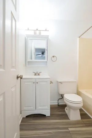 $3,300 | 829 Shore Drive, Edgewater, MD 21037