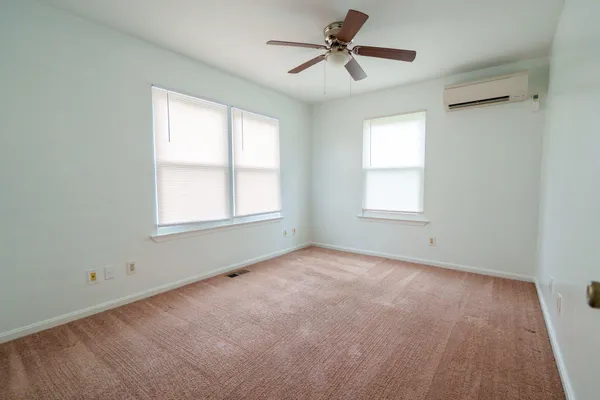 $3,300 | 829 Shore Drive, Edgewater, MD 21037