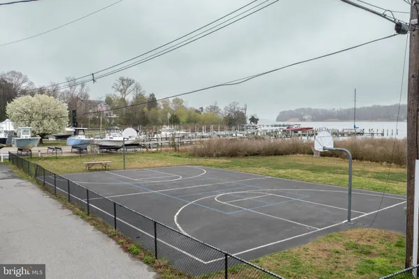 $3,300 | 829 Shore Drive, Edgewater, MD 21037