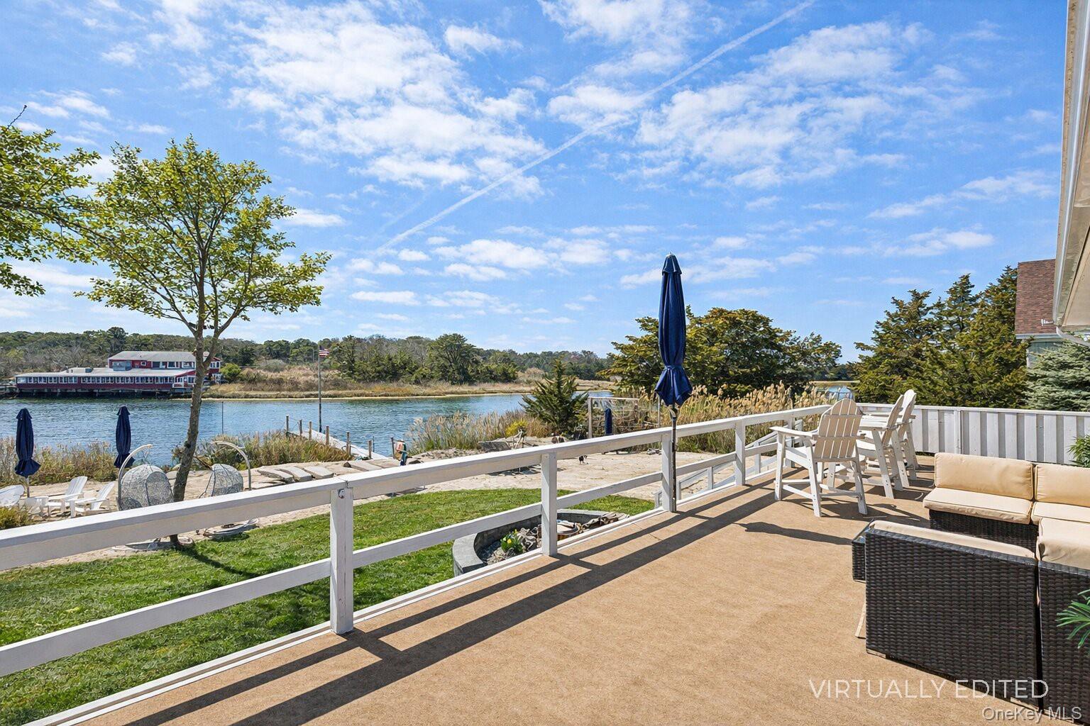 11 Cold Spring Court Southampton, NY 11968 - Photo 9 of 15