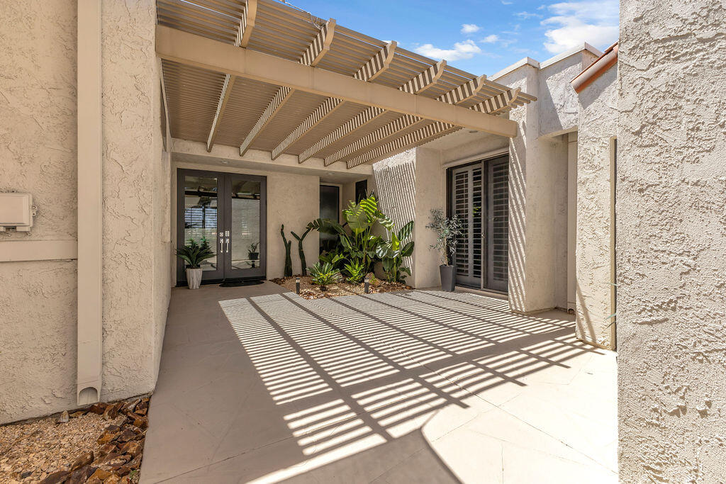 703 Inverness Drive Rancho Mirage, CA 92270 - Photo 5 of 79 IMG_5827