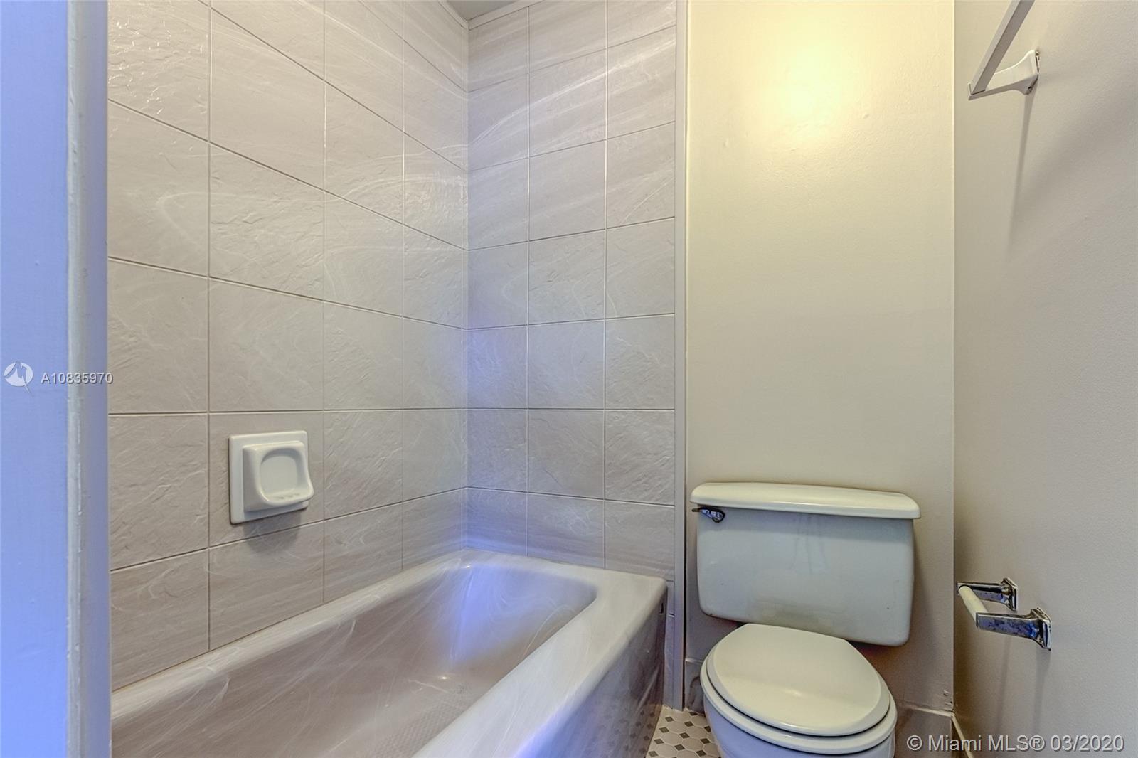 6465 Boca Circle, Unit 6465 Boca Raton, FL 33433 - Photo 22 of 33