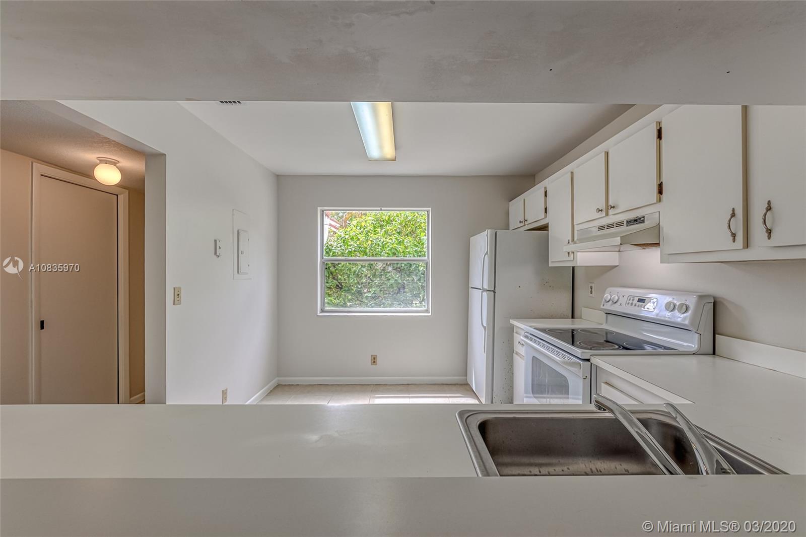 6465 Boca Circle, Unit 6465 Boca Raton, FL 33433 - Photo 7 of 33