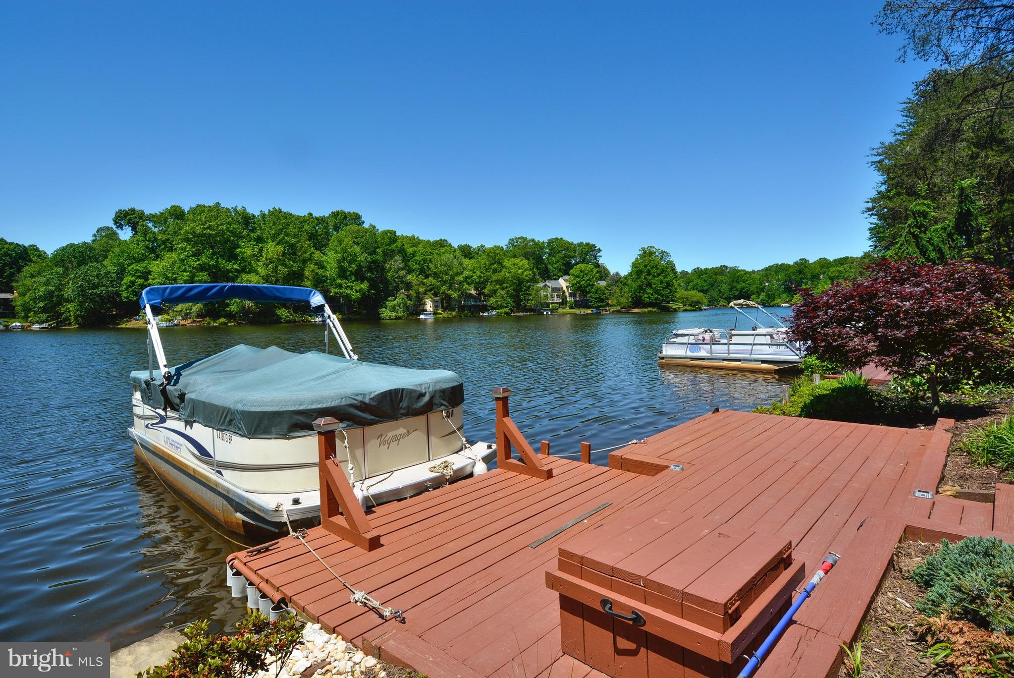 11092 Thrush Ridge Road Reston, VA 20191 - Photo 14 of 29 Dock
