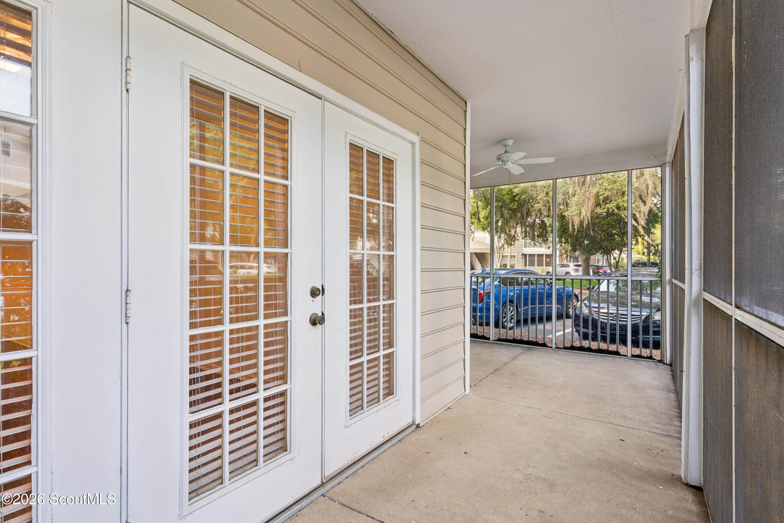 1704 Frederica Road, Unit 507 St. Simons Island, GA 31522 - Photo 19 of 43 Large screened porch
