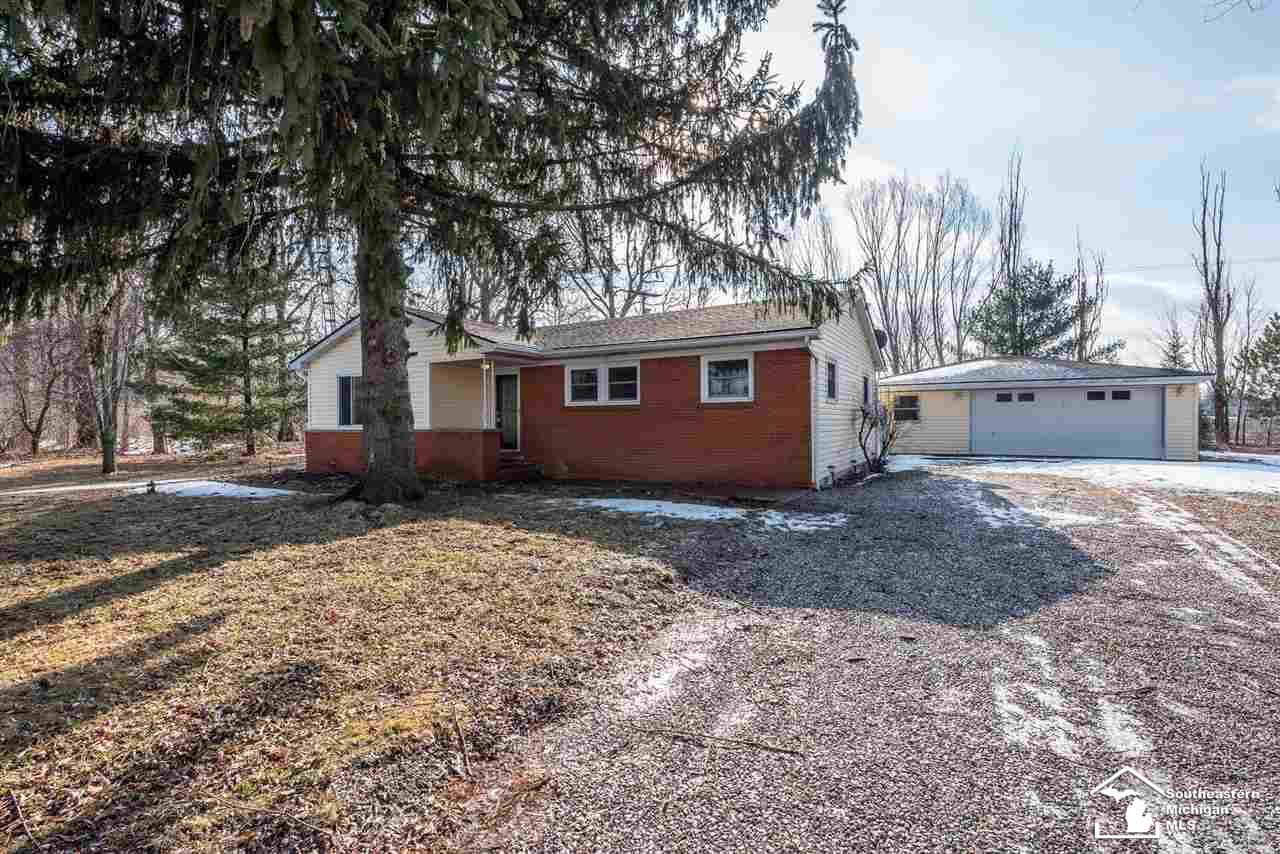11175 Stewart Road Dundee, MI 48131 - Photo 1 of 21