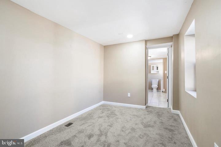 424 South Eden Street Baltimore, MD 21231 - Photo 11 of 33