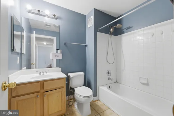 $2,950 | 2454 Curie Court, Unit 24, Herndon, VA 20171