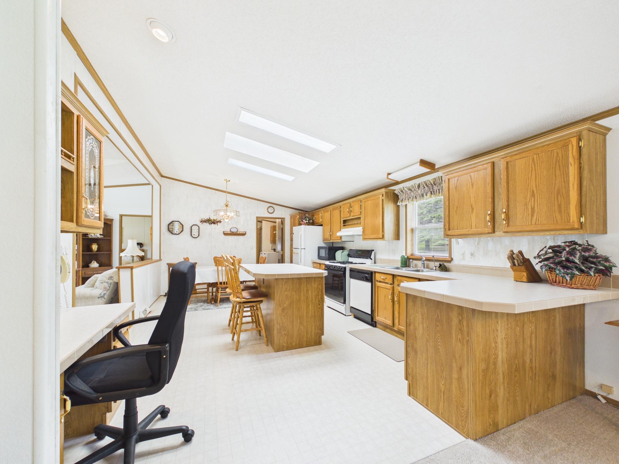 113 East Ridgeview Drive Starbuck, MN 56381 - Photo 4 of 29