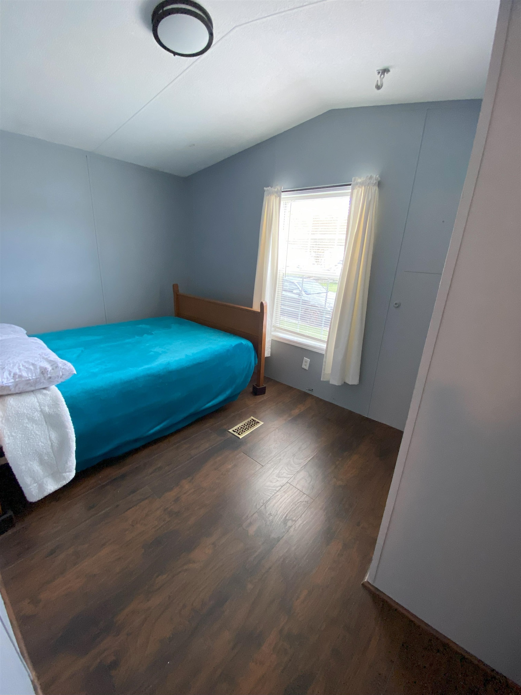 81 Cramton Road, Unit 7 Castleton, VT 05735 - Photo 4 of 22
